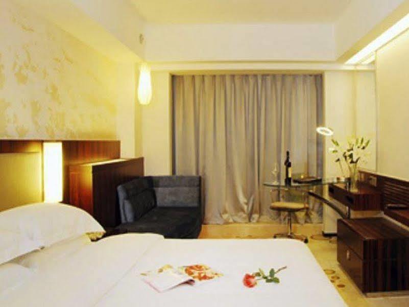 Ocean Hotel Пекин Екстериор снимка